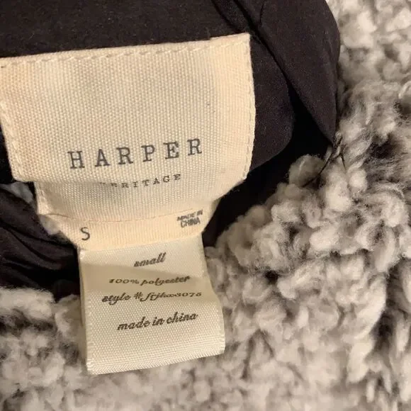 Francesca’s Harpers Heritage reversible vest - Picture 5 of 5
